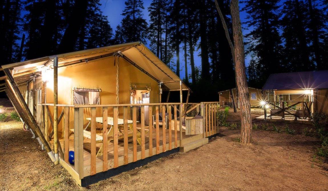 aireduglamping-twofrenchexplorers