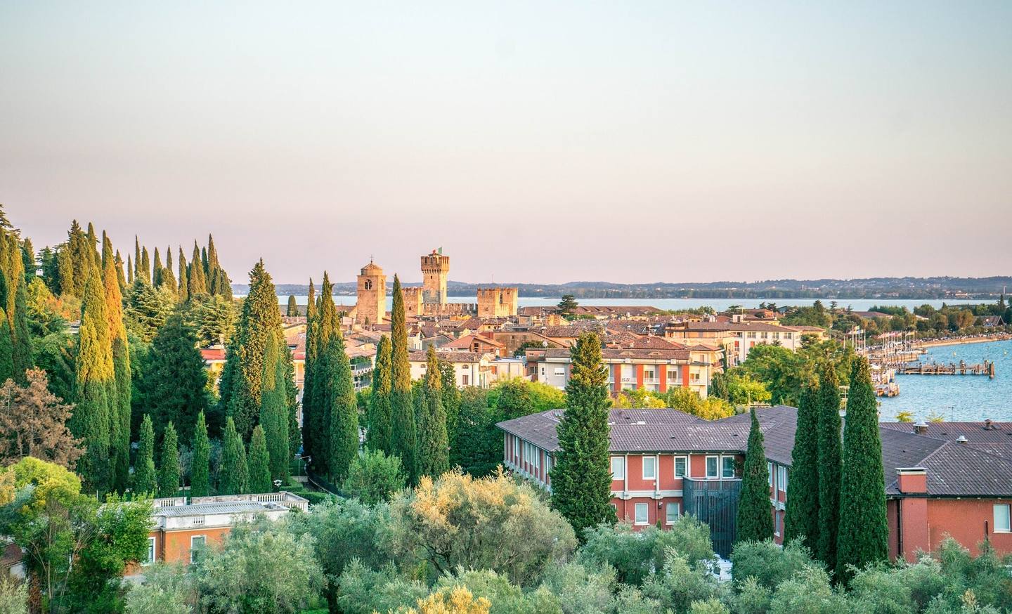 visiterlaregiondeslacsenitalie