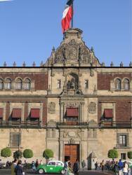 Le « Palacio Nacional » du Zocalo de Mexico, 1/2