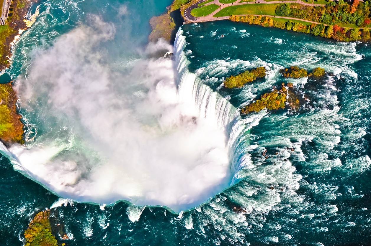 Horseshoe Falls - Voile de mariée tombe
