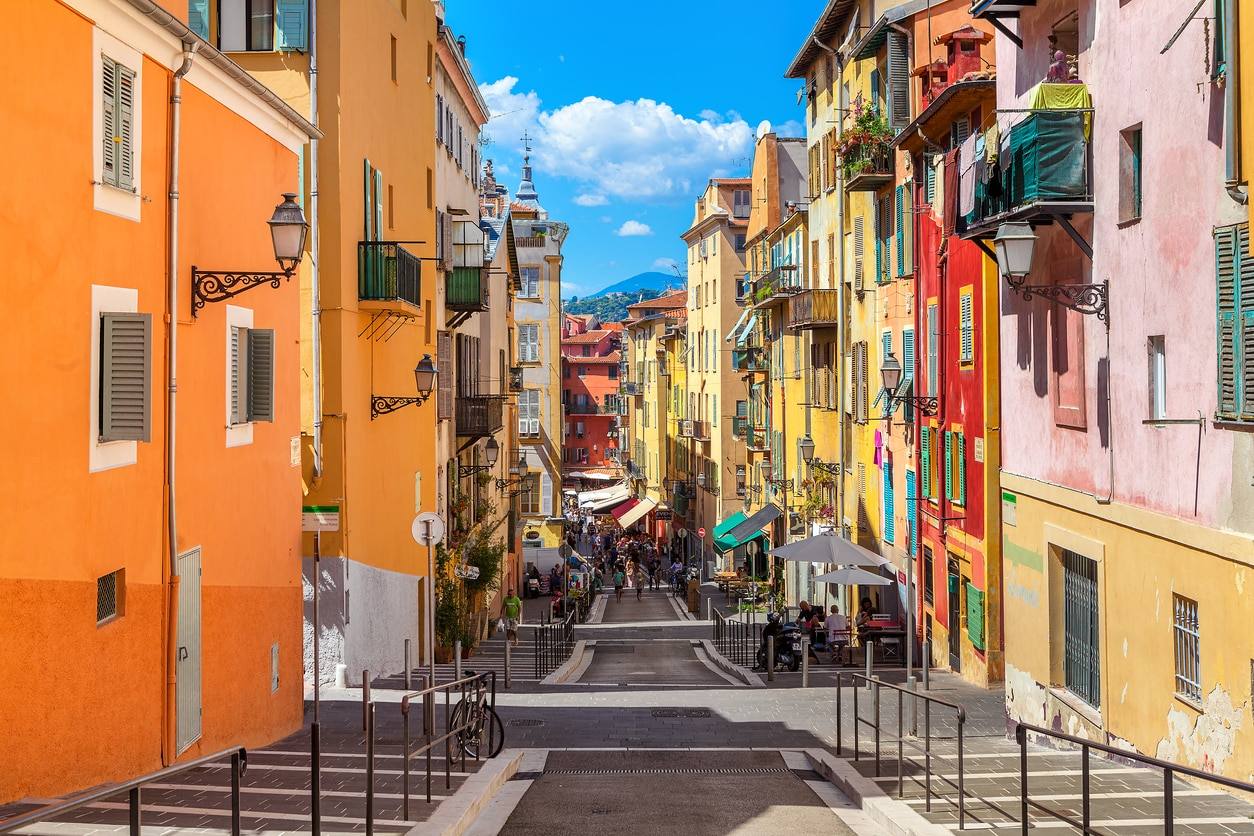Promenade des Anglais - vieux gentil
