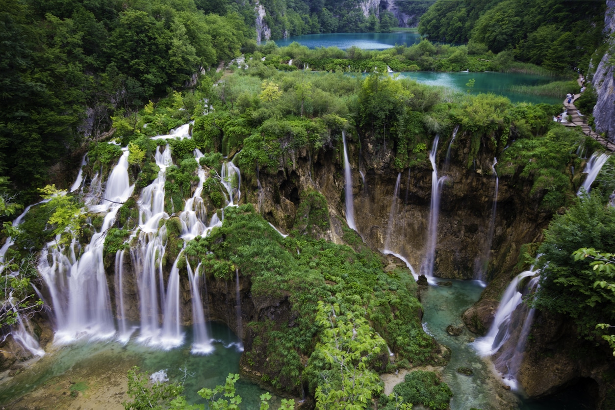 Le parc national de Plitvice, site naturel incontournable en Croatie.