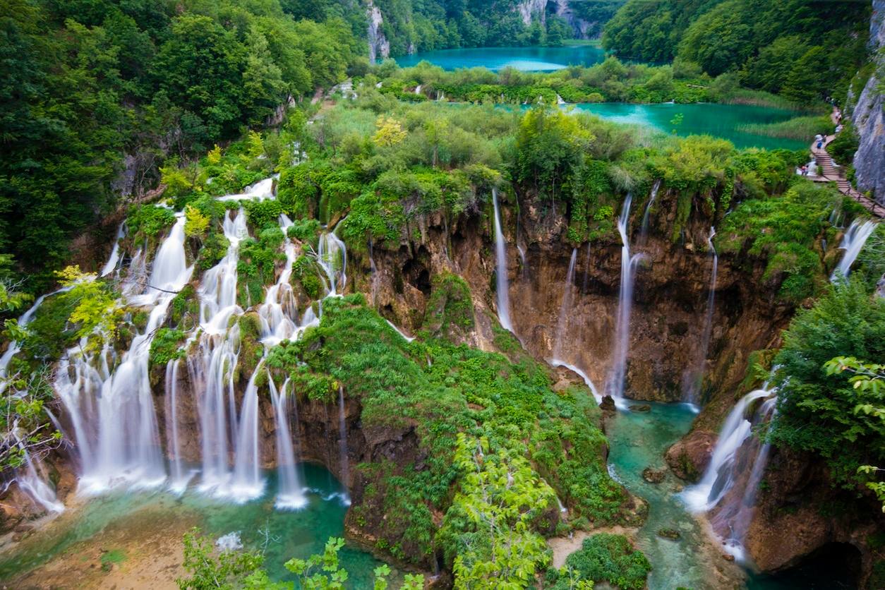 Le parc national de Plitvice, site naturel incontournable en Croatie.