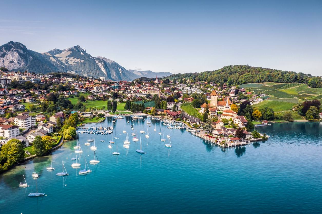 Lac de Thoune - Château de Spiez