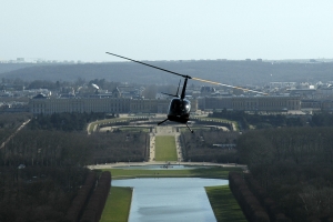 En helicoptere au-dessus de Paris