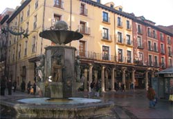 fontaine de la plaza mayor