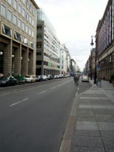 Friedrichstrasse depuis Unter den Linden