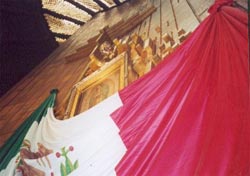 Le manteau de Juan Diego dans la basilique