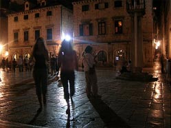 La nuit à Dubrovnik, toutes les rencontres sont possibles