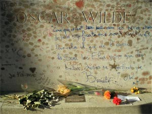 La tombe du poète Oscar Wilde