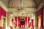 La Salle du Trône, Palais de Buckingham La Collection Royale 2008, Sa Majesté la reine Elizabeth