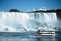 Une excursion en bateau Maid of the Mist aux chutes du Niagara 