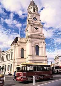 Une visite touristique en tram à Fremantle