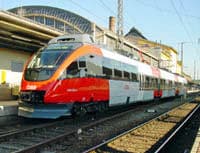 Le train à la gare de Hauptbahnhof, Salzbourg