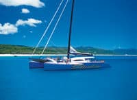 Un catamaran à voile pour l'aventure sur îles Whitsundays et Hamilton