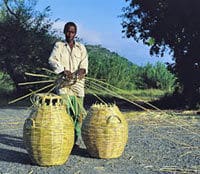 Un artisan vannier à Langa