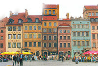 Les places de marchés animés de la ville de Varsovie