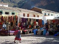 Le marché artisanal à Pisac