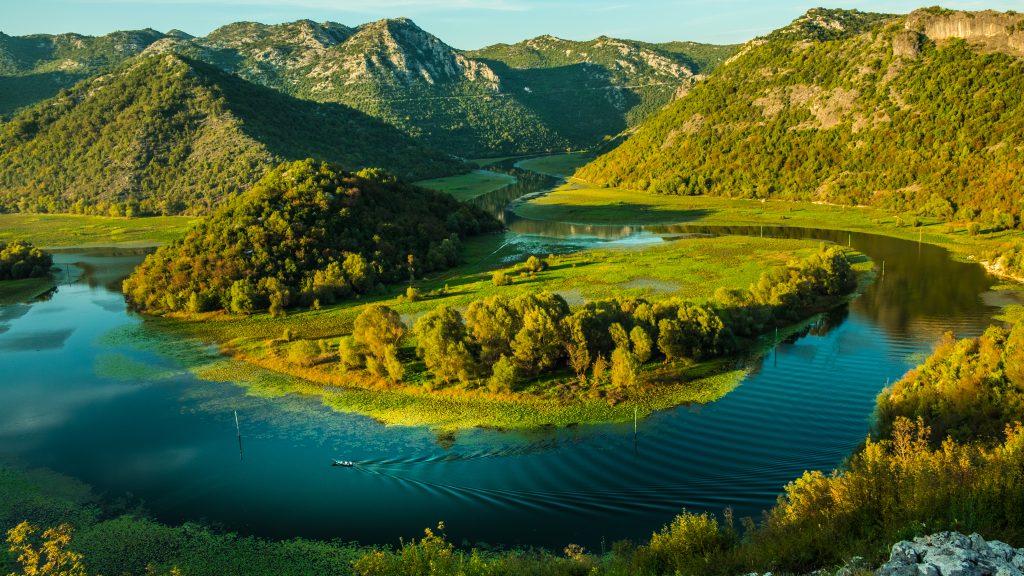 La rivière Cnojevica et le lac Skadar, Monténégro