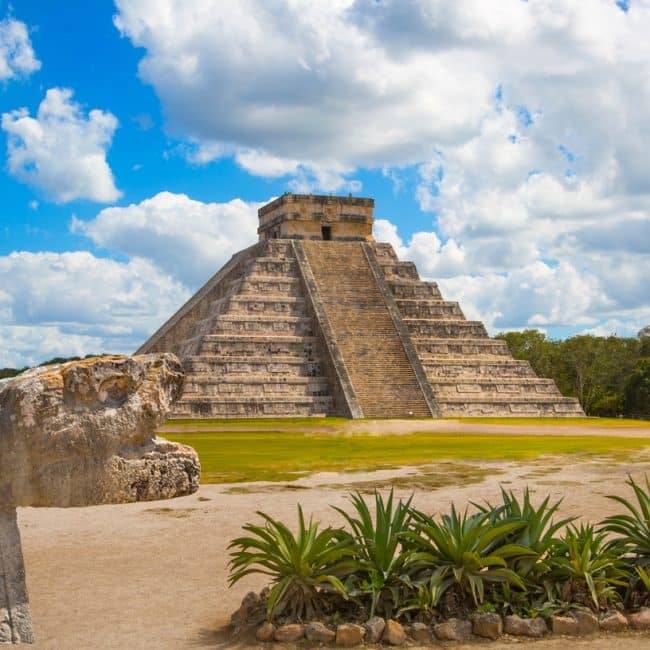 El Castillo, Chichen Itza, Mexique