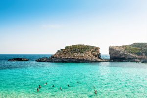 Vue sur le Blue Lagoon de Comino, à Malte