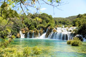Road trip en Croatie : Parc national de Krka, chutes d'eau, rivière Krka, eau, nature