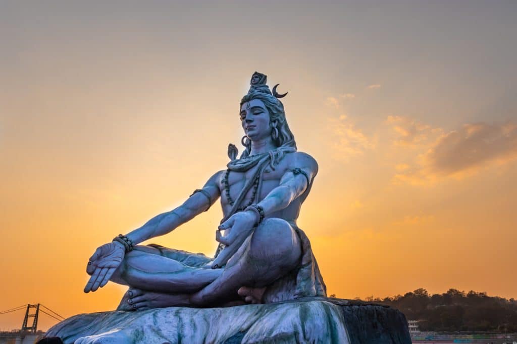 Voyage spiriruels et transformationnels en Inde - Statue de Shiva