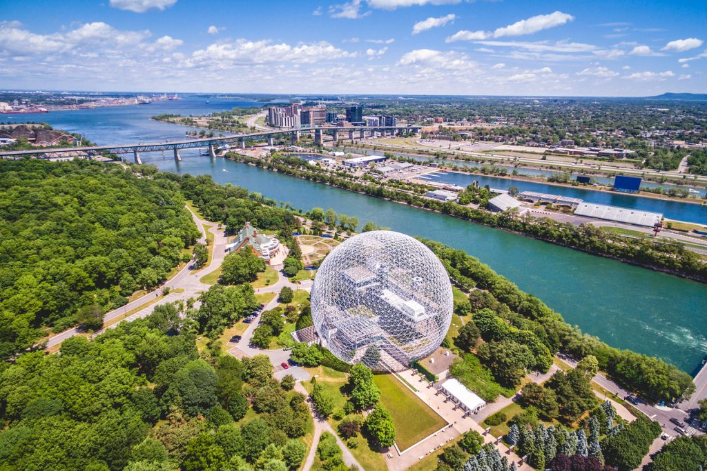 Vue aérienne sur la Biosphère et l'Île Sainte-Hélène, Montréal